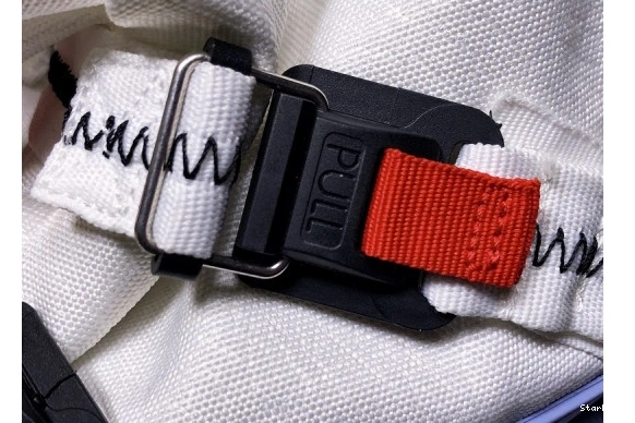 Yard Mars AH7767-101 Nike Sachs' Overshoe 'Tom - 0828